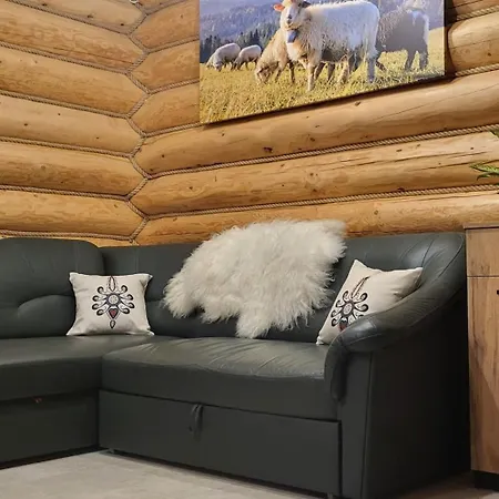 Pogodna Chata, Jacuzzi & Sauna Chalet Knurow (Lesser Poland)